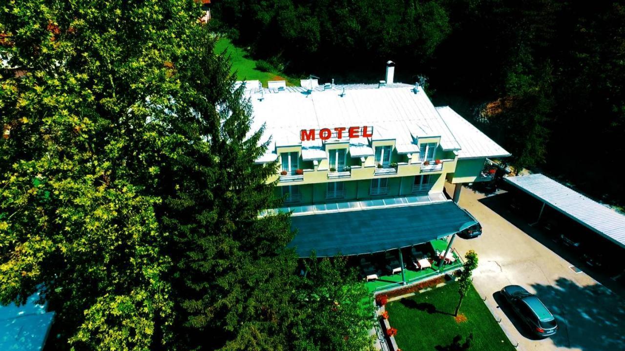 Motel Maksumic Jablanica 외부 사진